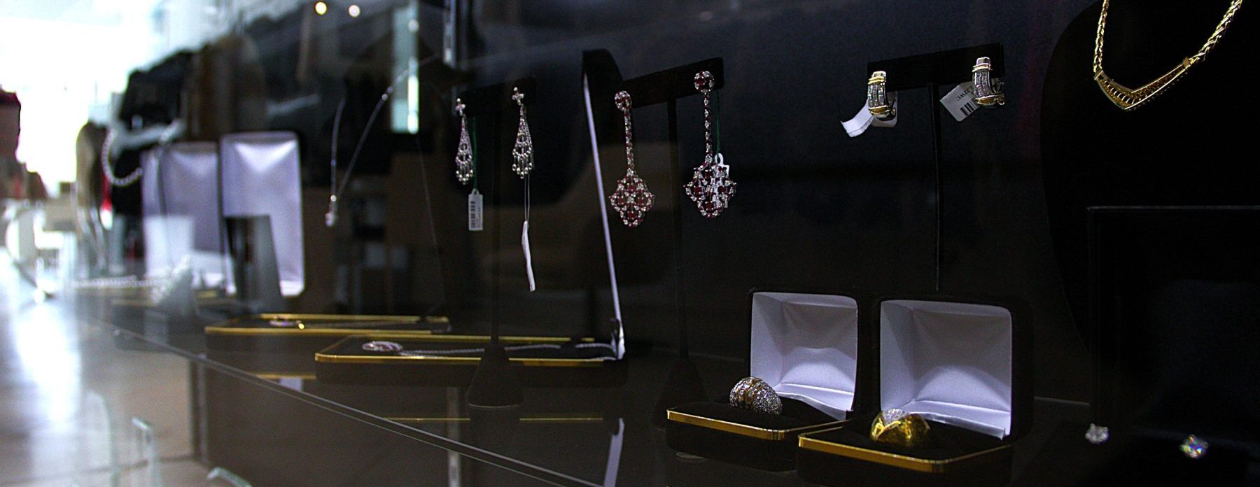 JewelCaseSakWeb